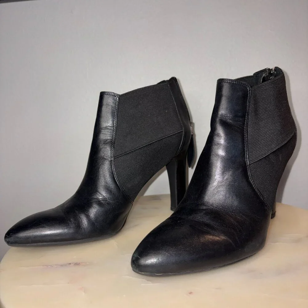 Franco Sarto Viceroy Sz 7.5 Leather Heeled Ankle Bootie - Zip Heel